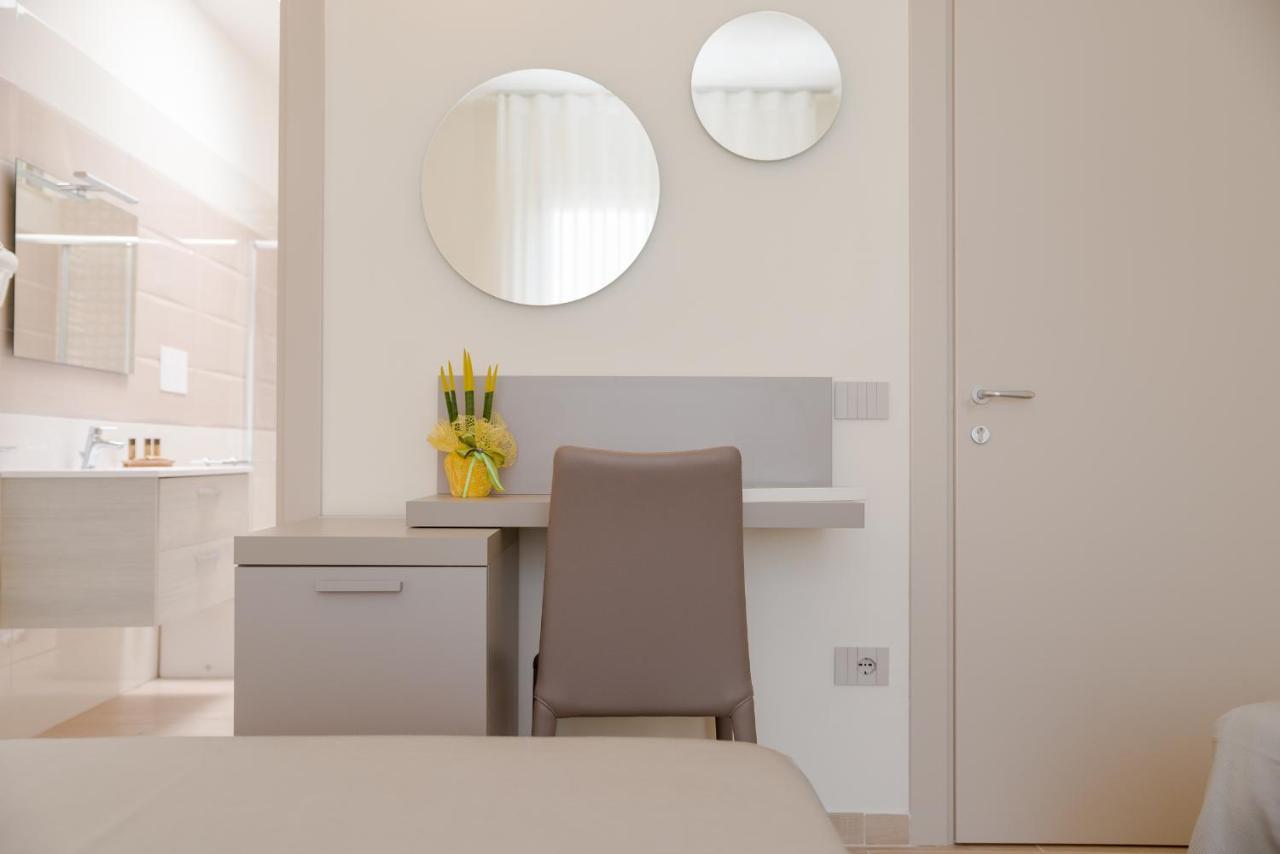 Kamilia Guestrooms San Cassiano  Extérieur photo